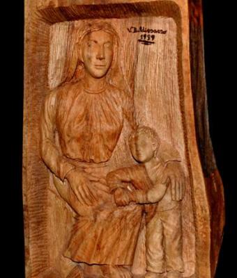 scultura-in-legno-di-noce