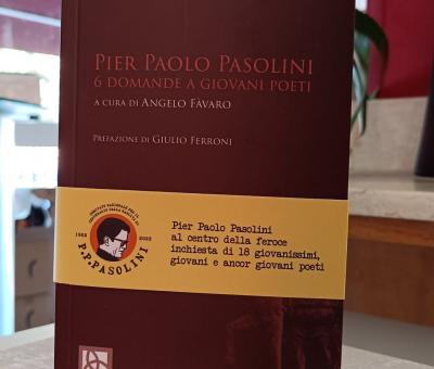 pier-paolo-pasolini-6-domande-a-giovani-poeti-a-cura-di-angelo-fvaro-prefazione-di-giulio-ferroni-aeclanum-delta3-2022