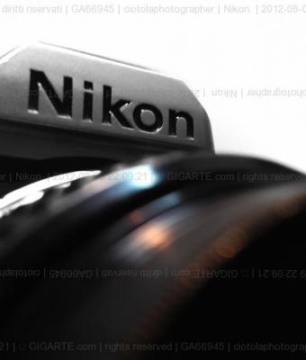 nikon