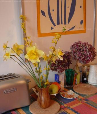 still-life-with-daffodils