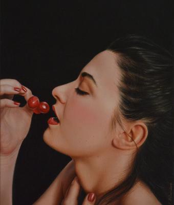 woman-eating-cherries