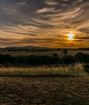 tramonto-sulla-campagna