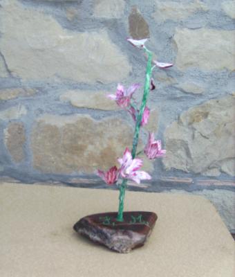 orchidea-in-ferro-con-base-in