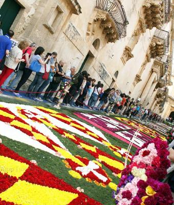 infiorata-di-noto