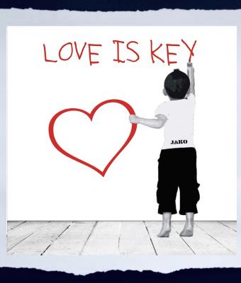 love-is-key-4-paper-edition