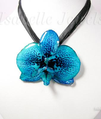 orchidea-blu-ciondoli-con-fio