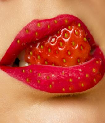 strawberry-lips