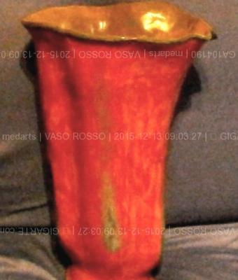 vaso-rosso