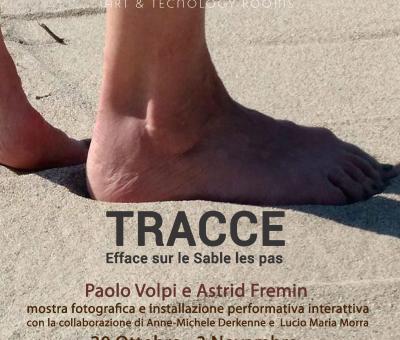 tracce-efface-sur-le-sable-les-pas