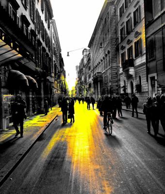 luce-in-via-del-corso