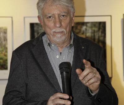 milano-art-gallery-grande-successo-di-pubblico-e-critica-per-la-mostra-di-riccardo-vanolo-curata-dal-critico-salvo-nugnes